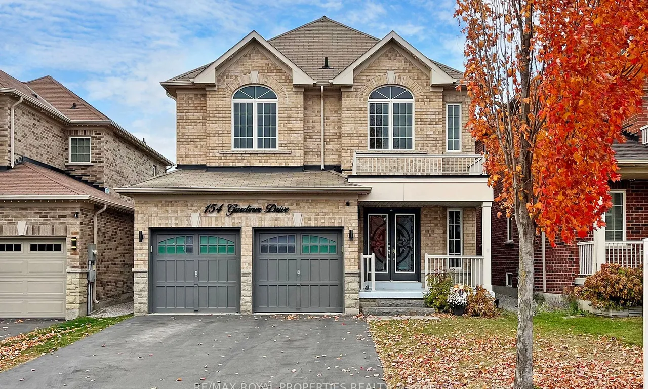 154 Gardiner Dr, Bradford West Gwillimbury, ON L3Z 0J6