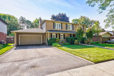 55 Sir Lancelot Dr, Markham, ON L3P 2J1