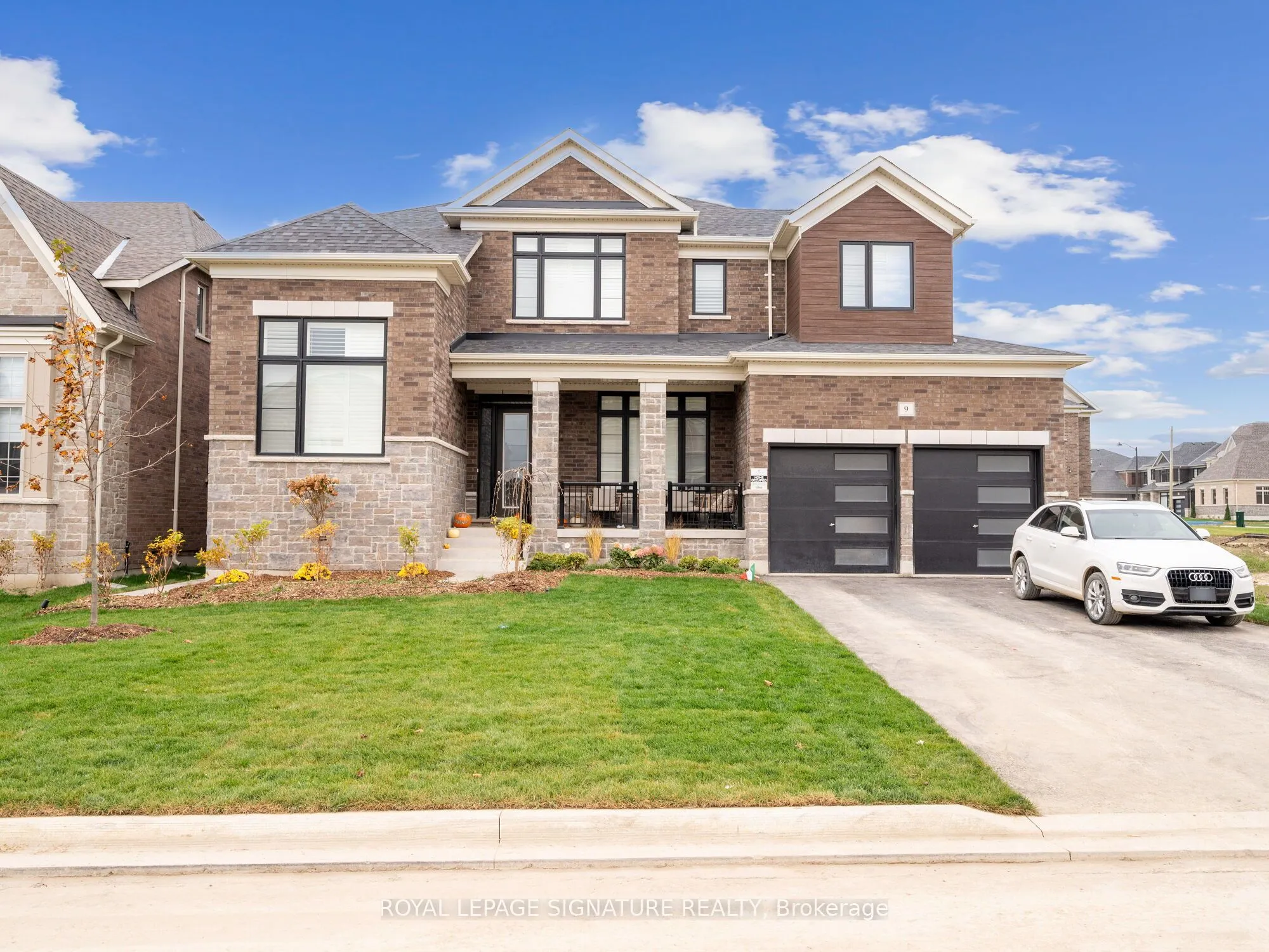 9 Mayflower Gardens, Adjala-Tosorontio, ON L0G 1W0