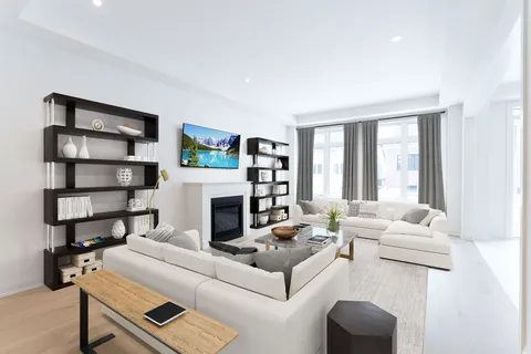 9 Mayflower Gardens, Adjala-Tosorontio, ON L0G 1W0