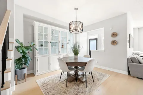 3 Maryterance Crt, Markham, ON L6B 0B1