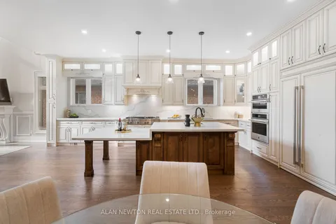 47 River Bend Rd, Markham, ON L3R 1K6