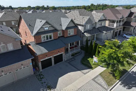 8 Philips Lake Crt, Richmond Hill, ON L4E 0M2