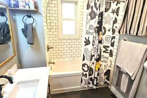 44 Albert St, Brock, ON L0C 1H0