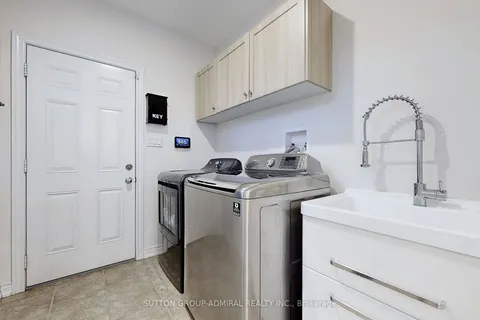 286 Barons St, Vaughan, ON L4H 3Z3