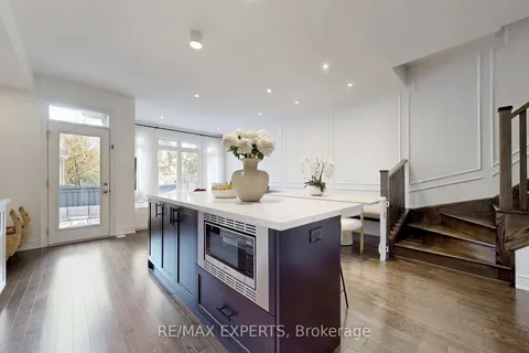 39 Hiawatha Crt, Vaughan, ON L4L 0J2