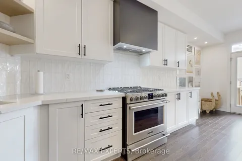 39 Hiawatha Crt, Vaughan, ON L4L 0J2