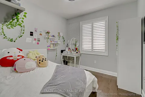 187 Strachan Tr, New Tecumseth, ON L0G 1A0
