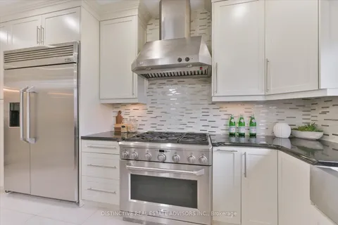 38 Angus Glen Blvd, Markham, ON L6C 1Z1