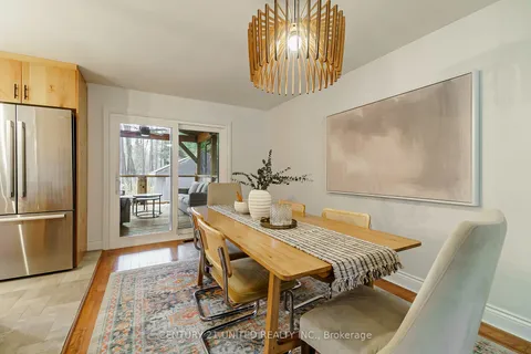 647C Ravenshoe Rd, Uxbridge, ON L9P 1R2