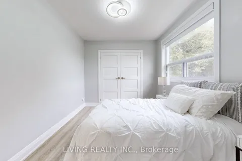 251 Mcconvey Dr, Richmond Hill, ON L4C 3K1