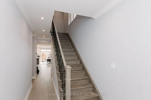 21 Westolivia Tr, Vaughan, ON L4J 0C1