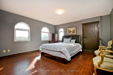 21830 Mccowan Rd, East Gwillimbury, ON L0G 1M0