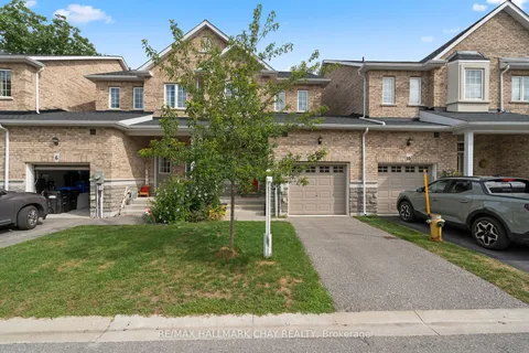 8 Blasi Crt, Wasaga Beach, ON L9Z 0H3