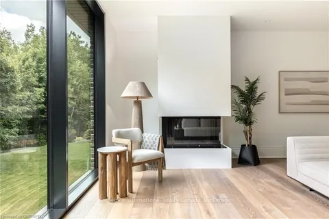 6 MORRISON Pl, Springwater, ON L9X 2A6