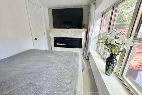 75 BELLS Rd, Wasaga Beach, ON L9Z 2X2