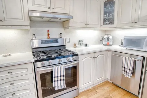 117 62ND St, Wasaga Beach, ON L9Z 2Z4