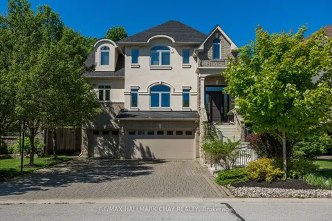 6 Orsi Crt, Barrie, ON L4N 0C7