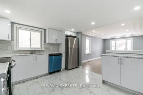 282 Gill St, Orillia, ON L3V 4K4