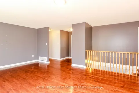 115 Sproule Dr, Barrie, ON L4N 0P3