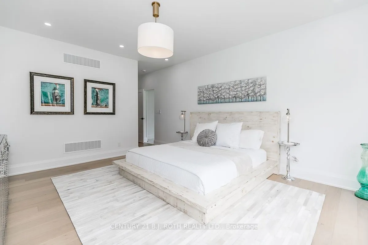 7 Cleveland Court, Oro-Medonte, ON L0K 1E0