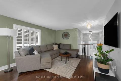 94 Butternut Dr, Barrie, ON L4N 9Z6