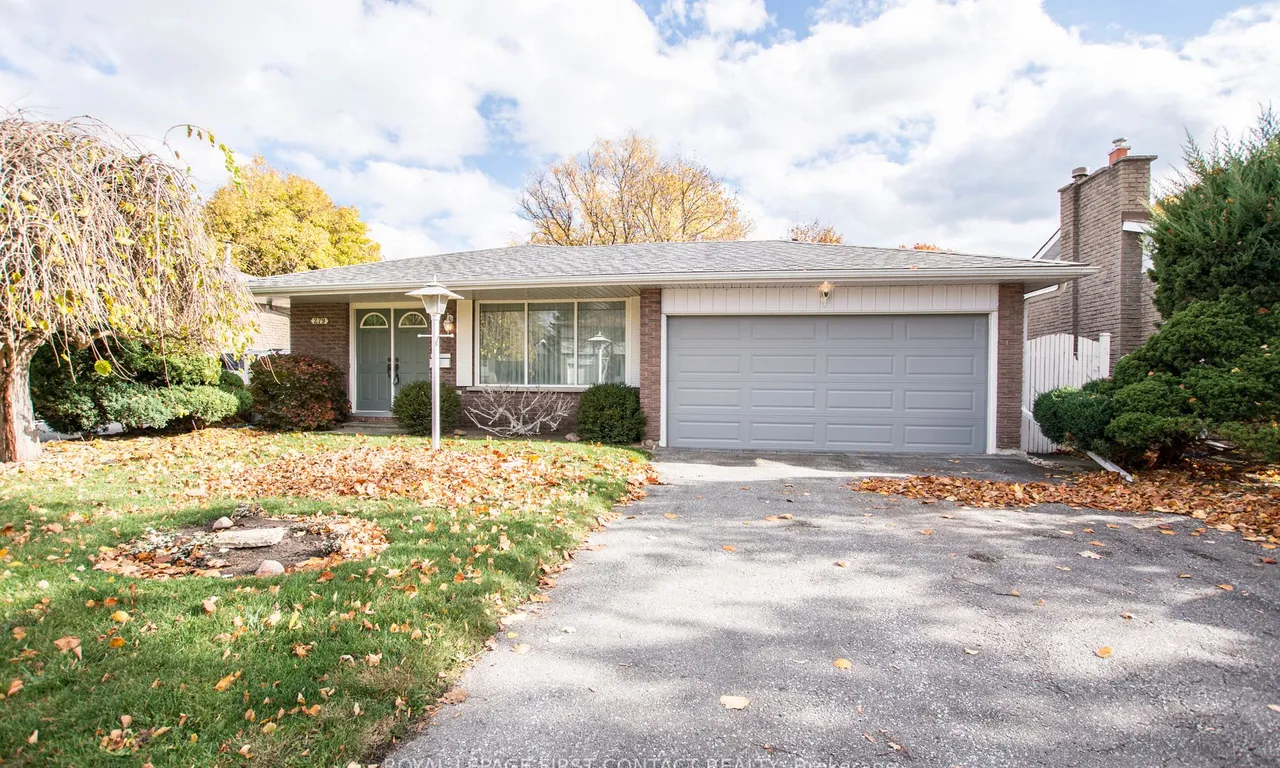 279 Cook St, Barrie, ON L4M 4H7