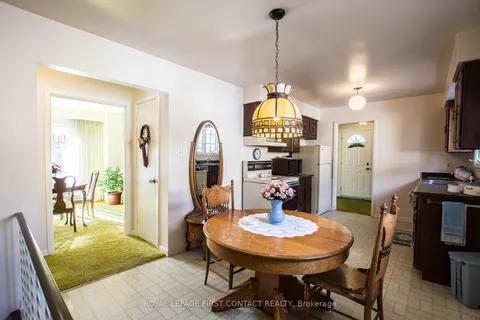 279 Cook St, Barrie, ON L4M 4H7