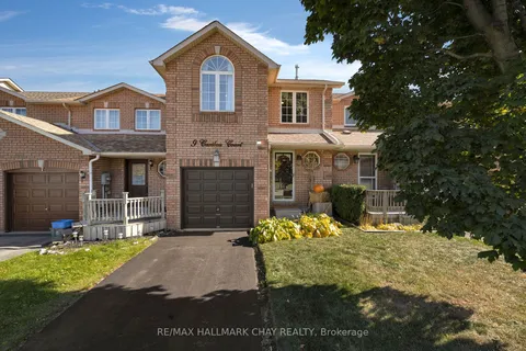 9 Caribou Crt, Barrie, ON L4N 8N3