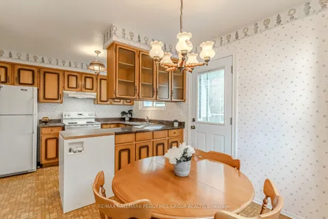 7 Aldergrove Circ, Barrie, ON L4M 4W6