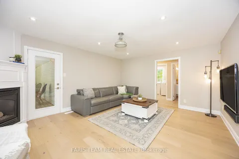 70 Copeland Creek Dr, Tiny, ON L9M 0M2