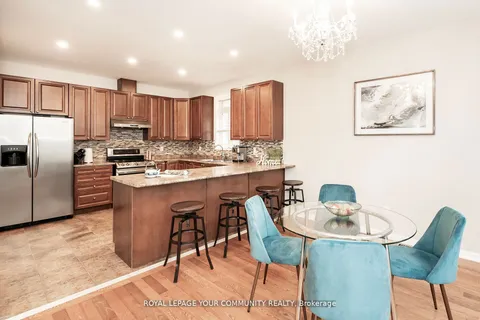 116 Winchester Terr, Barrie, ON L4M 0B3