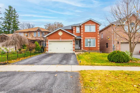 41 Loon Ave, Barrie, ON L4N 8W6