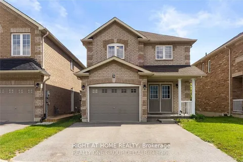 3 Crew Crt, Barrie, ON L4N 5S4