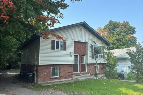 576 WILLIAM St, Midland, ON L4R 4Z7