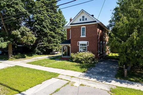 523 HURONTARIO Street, Collingwood, ON L9Y 2N2