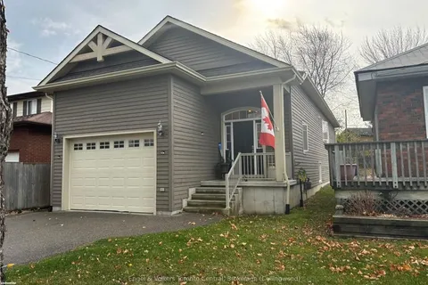 38 RODNEY Street, ON L9Y 1C1