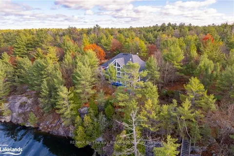 4330 MARR Lane, Severn, ON L0K 1E0