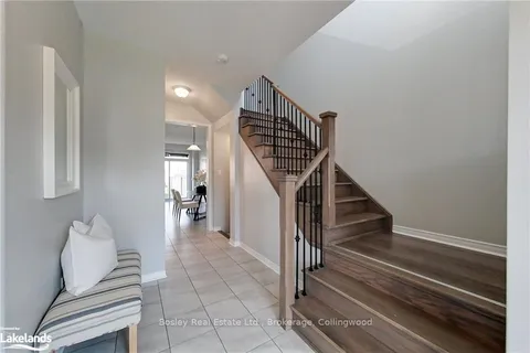 13 BARFOOT Street, ON L9Y 3Y7