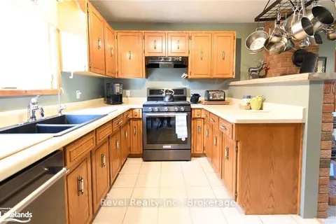 80 MARY Street, Clearview, ON L0M 1G0