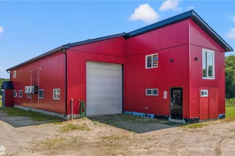 8870 COUNTY 93 Road, Midland, ON L4R 4K4
