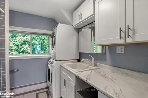 8870 COUNTY 93 Road, Midland, ON L4R 4K4