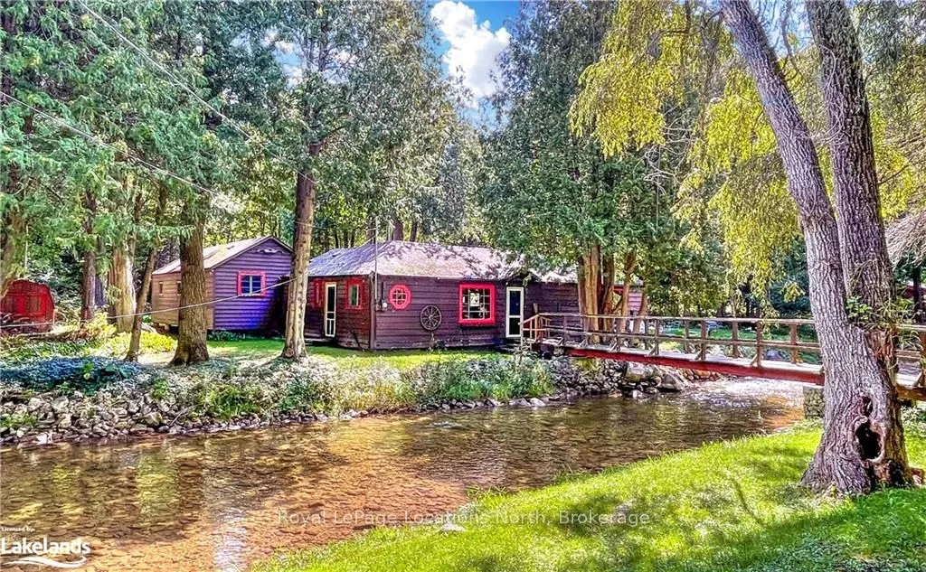 8819 9 COUNTY Road, ON L0M 1G0