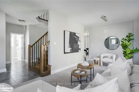 89 LOCKERBIE Cres, Collingwood, ON L9Y 0Y8