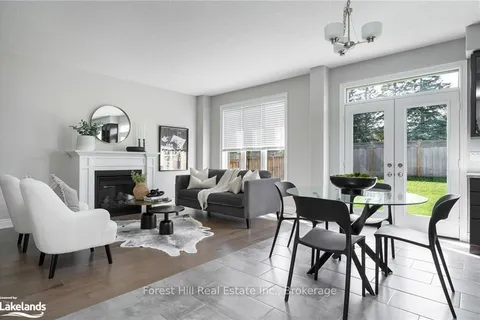 89 LOCKERBIE Cres, Collingwood, ON L9Y 0Y8