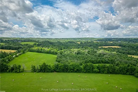 7958 21/22 NOTTAWASAGA Side Road, ON L0M 1H0