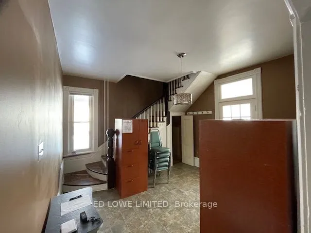 39 A Poyntz Street, Penetanguishene, ON L9M 1N5