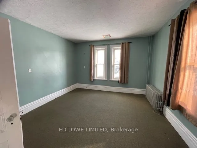 39 A Poyntz Street, Penetanguishene, ON L9M 1N5