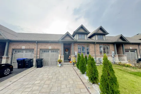 977 Wright Dr, Midland, ON L4R 0E4