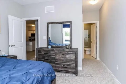 977 Wright Dr, Midland, ON L4R 0E4